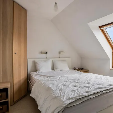 Condor 21 P Semesterbostad